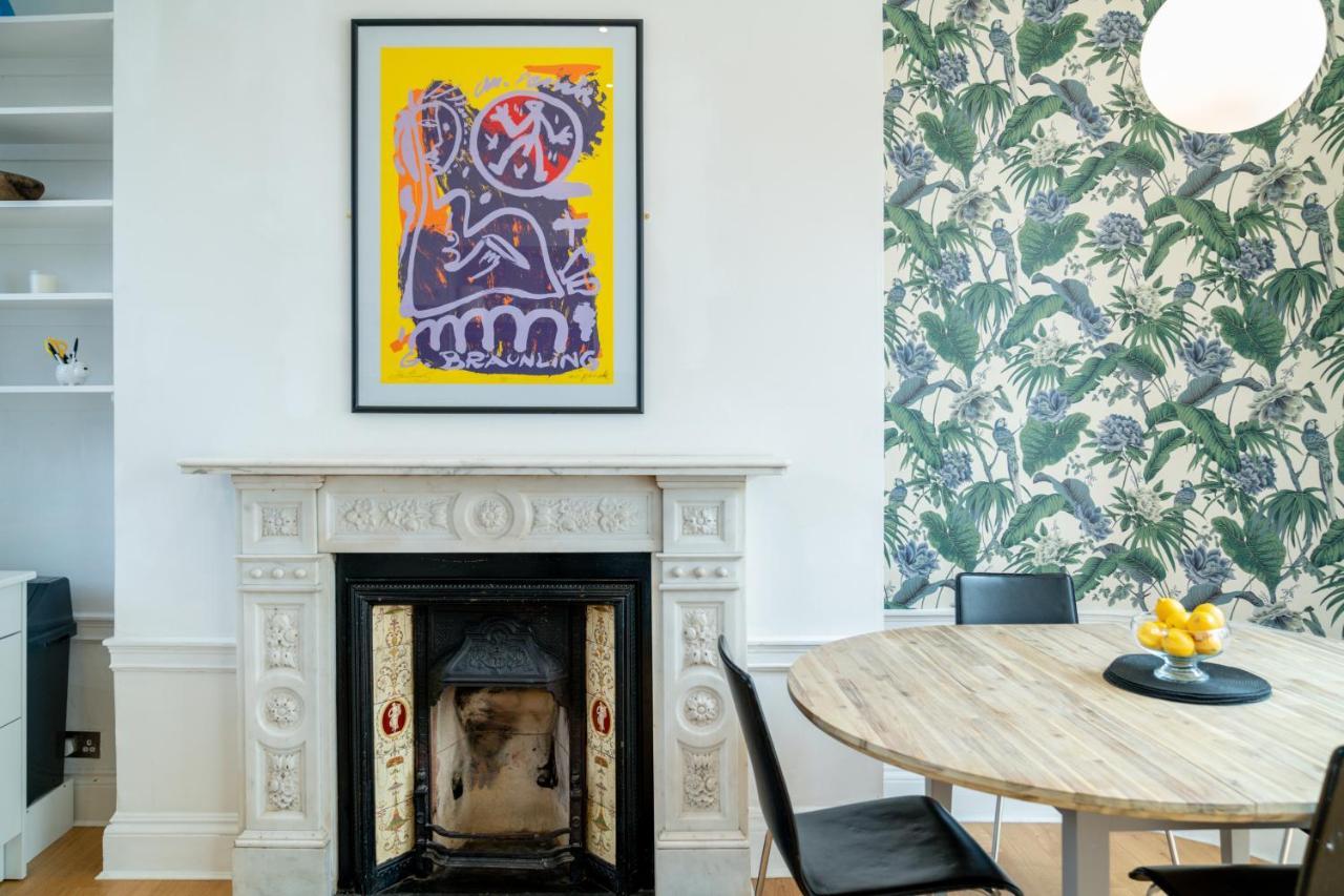 Sleek Flat With Communal Courtyard Londra Esterno foto